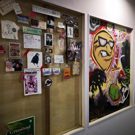 ゲット イン バックパッカーズ コタキナバル エクステリア 写真