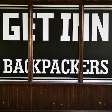 ゲット イン バックパッカーズ コタキナバル エクステリア 写真