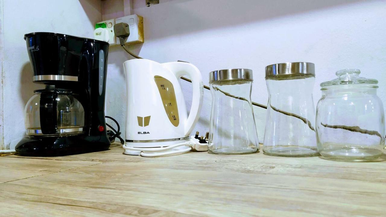 ゲット イン バックパッカーズ コタキナバル エクステリア 写真