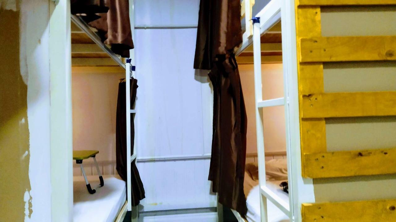 ゲット イン バックパッカーズ コタキナバル エクステリア 写真